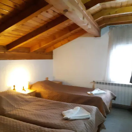 Chalet Yanitza Szálloda